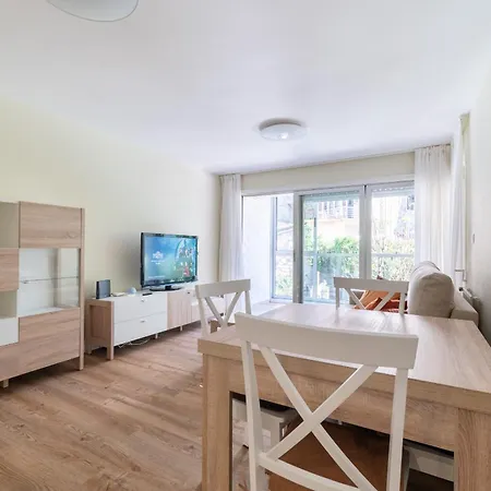 Apartament Canovas Center