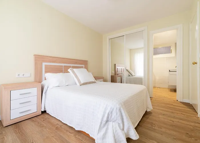 Apartamento Cánovas Center *